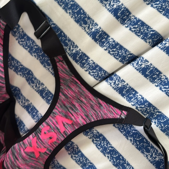 VSX Sport (Victoria’s Secret) Sports Bra 32DD molded cups adjustable straps NICE - Picture 8 of 11